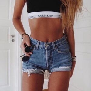 Vintage High Rise Mom Jean Denim Cut Off Shorts M